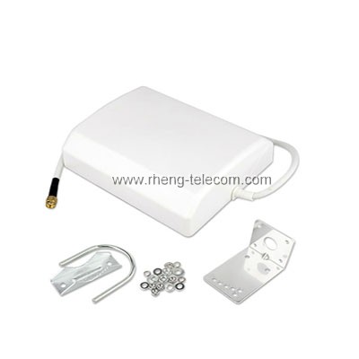 GSM patch panel antenna